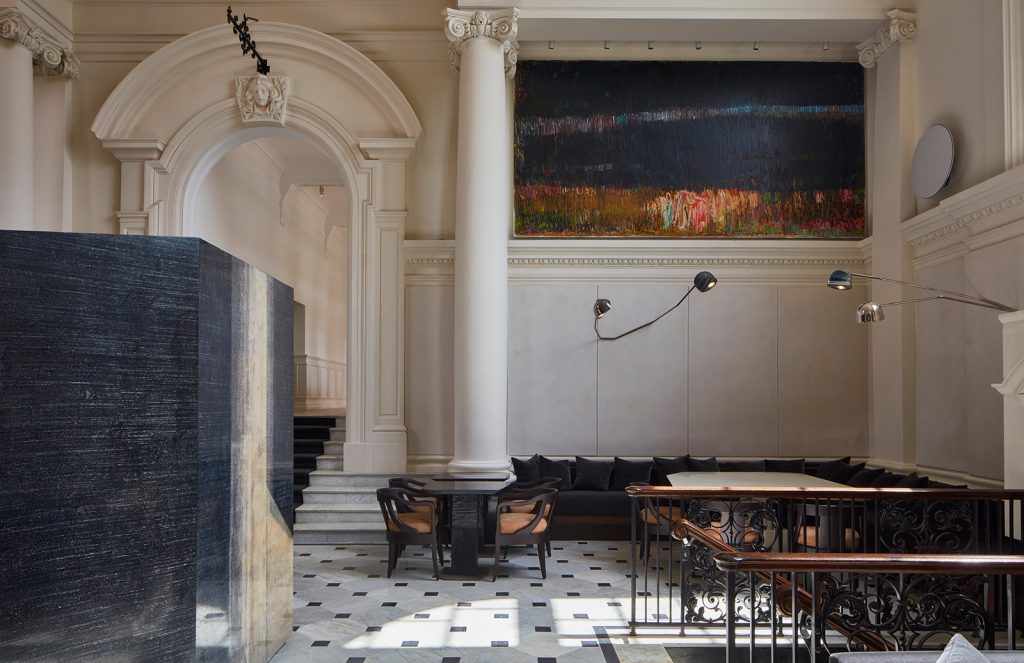 Ladbroke Hall welcomes Pollini – a striking new restaurant designed by Vincenzo de Cotiis